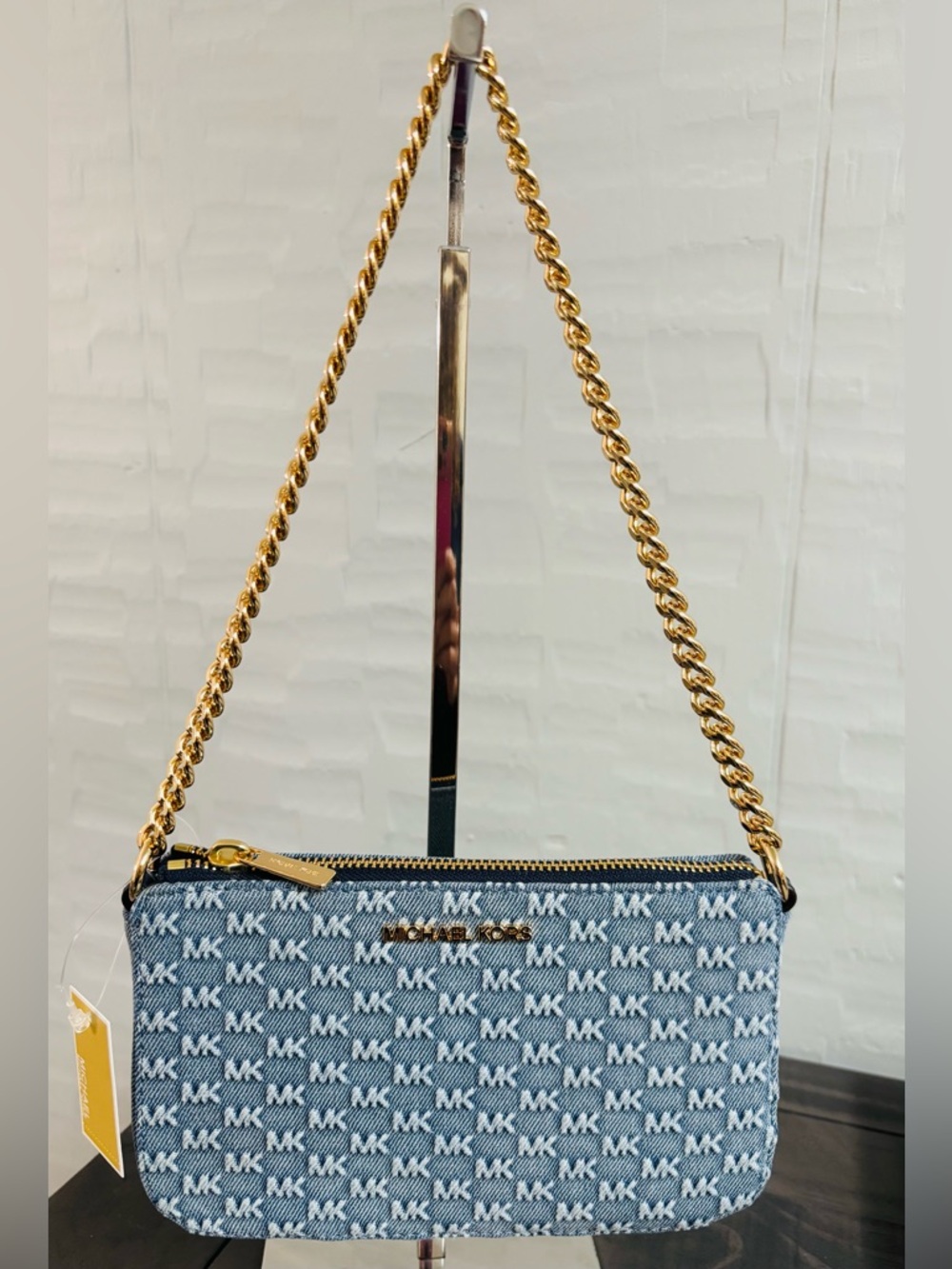 Michael Kors Chain Pouchette Shoulder Bag - Picture 2 of 12